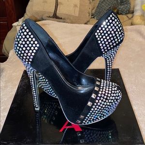 Black rhinestone Platform pumps